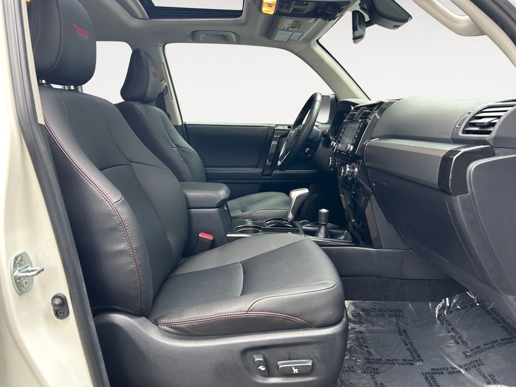2024 Toyota 4RUNNER TRD Off-Road Premium