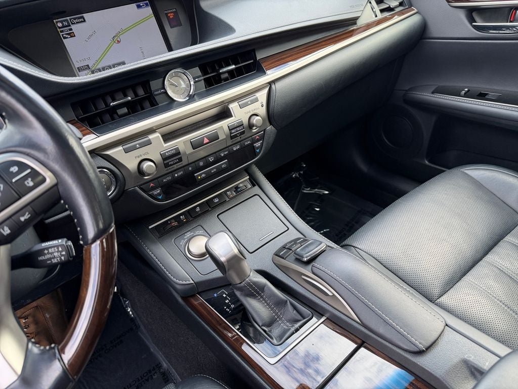 2016 Lexus ES 350 1 OWNER