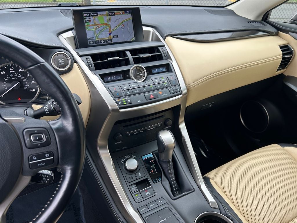 2017 Lexus NX 200t 200t