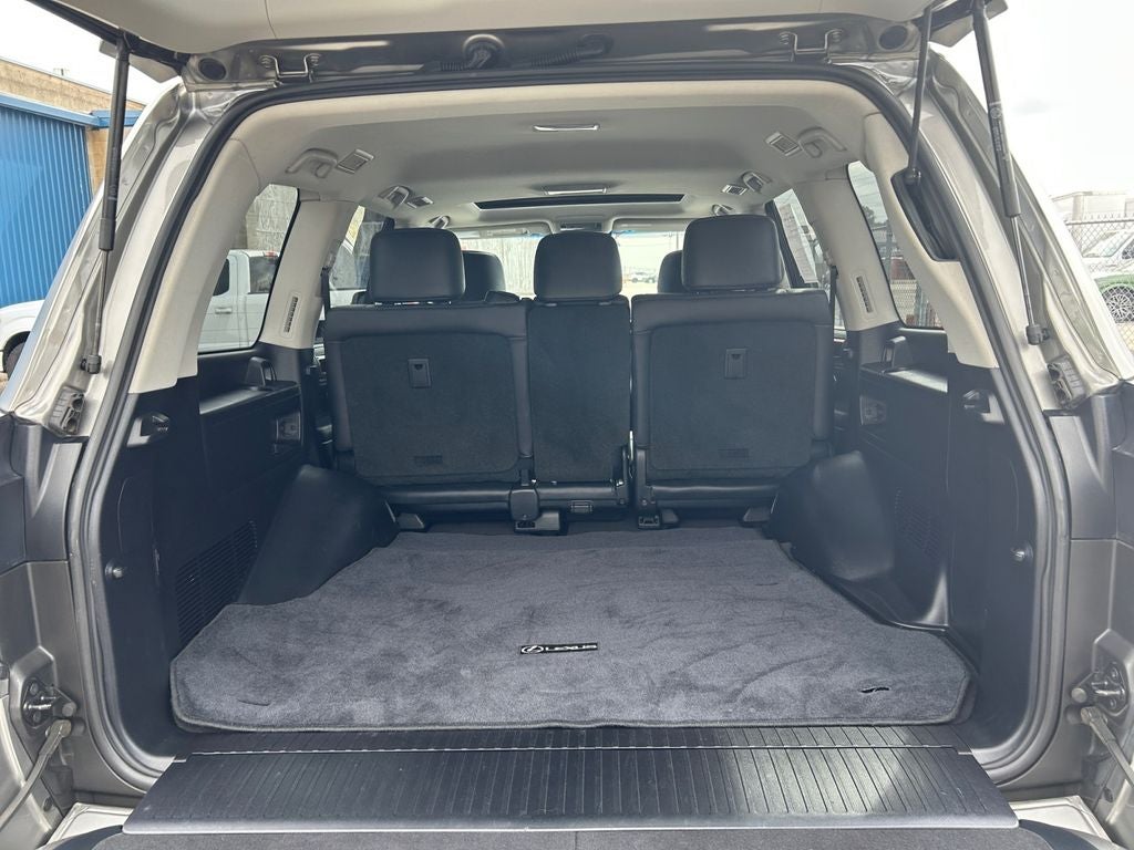 2021 Lexus LX 570
