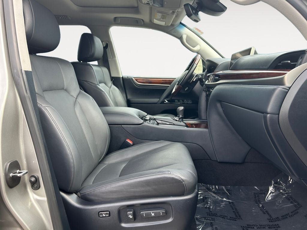 2021 Lexus LX 570