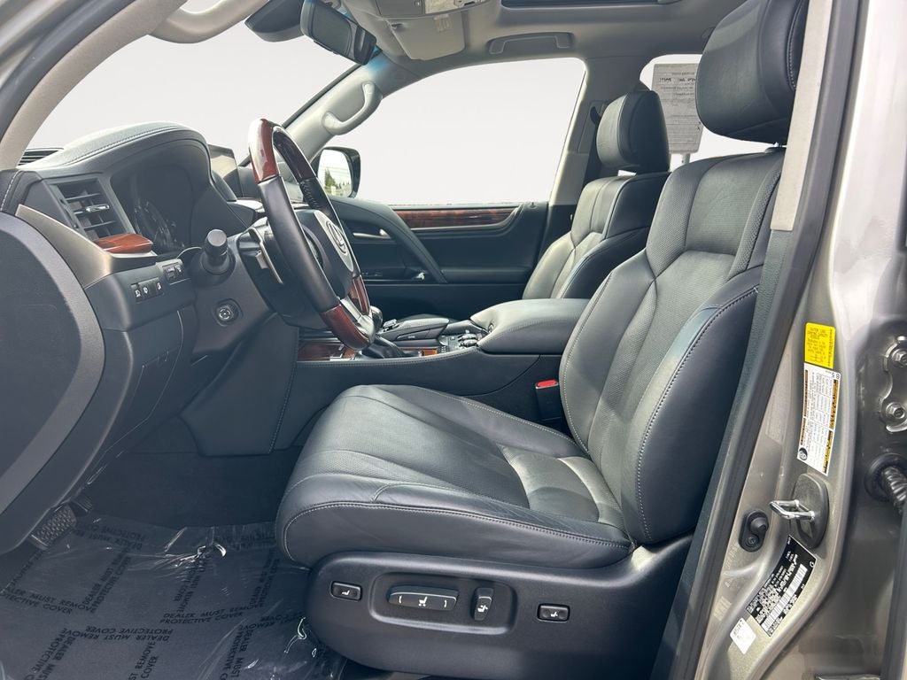 2021 Lexus LX 570