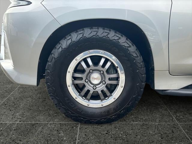 2021 Lexus LX 570