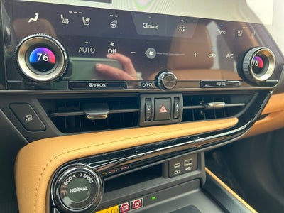 2024 Lexus NX 450h+ Luxury 450h+ Luxury