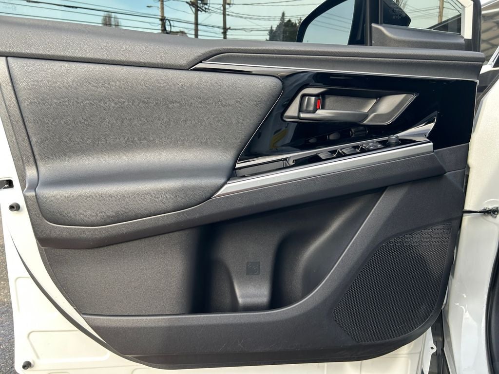 2024 Toyota bZ4X XLE