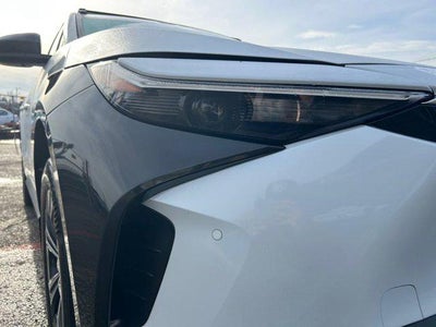 2024 Toyota bZ4X XLE