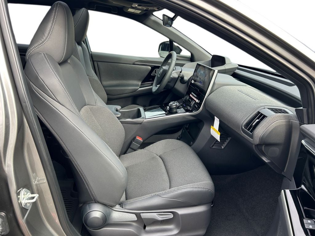 2025 Toyota bZ4X XLE