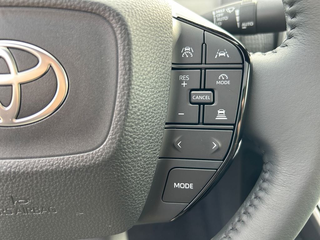 2025 Toyota bZ4X XLE