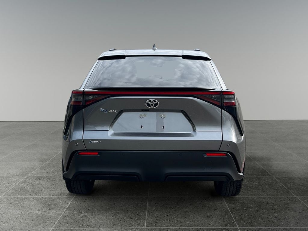 2025 Toyota bZ4X XLE