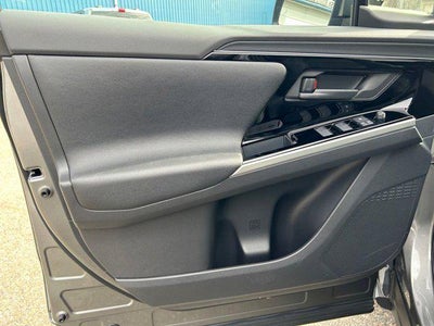 2025 Toyota bZ4X XLE