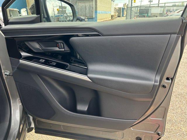 2025 Toyota bZ4X XLE