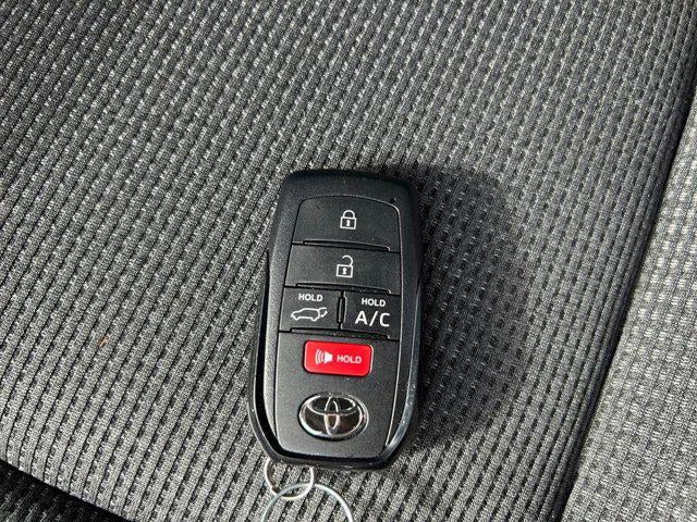 2025 Toyota bZ4X XLE