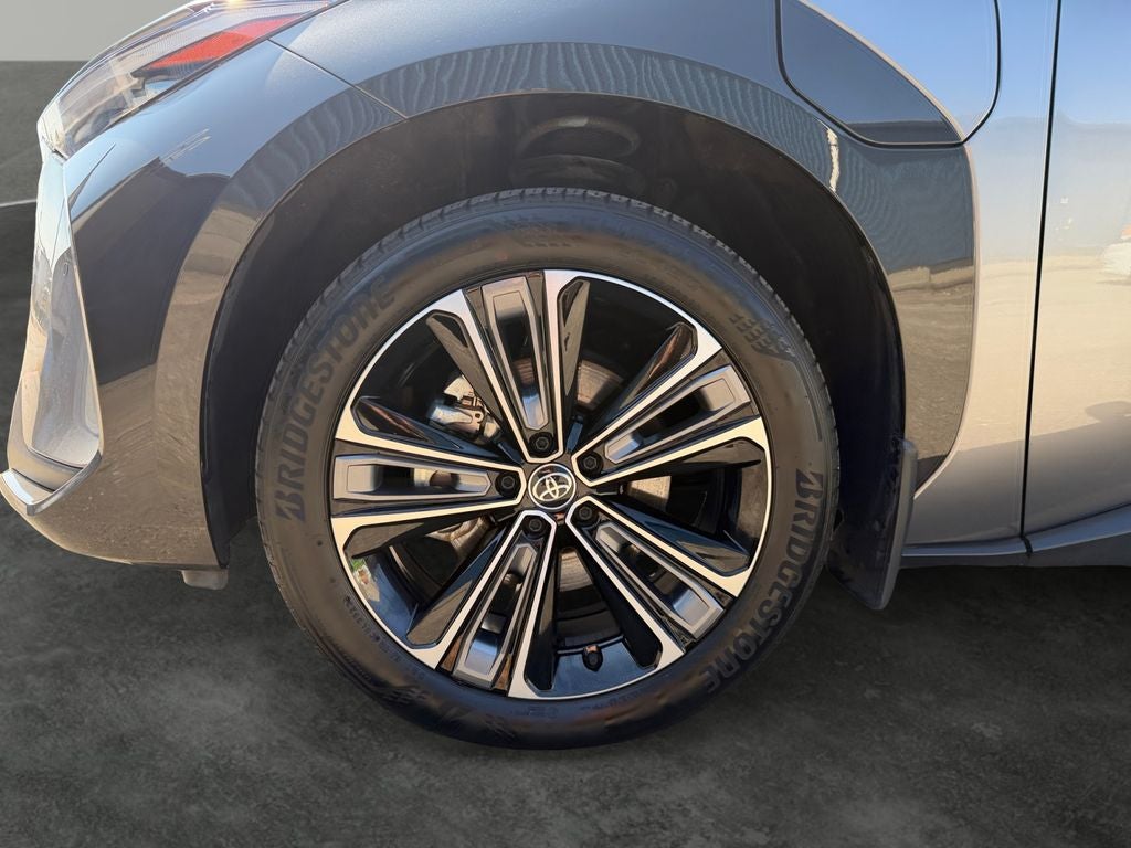 2023 Toyota bZ4X Limited