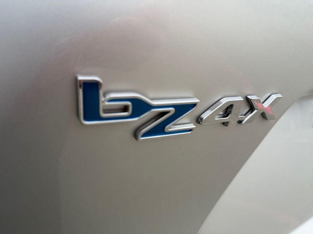 2023 Toyota bZ4X XLE