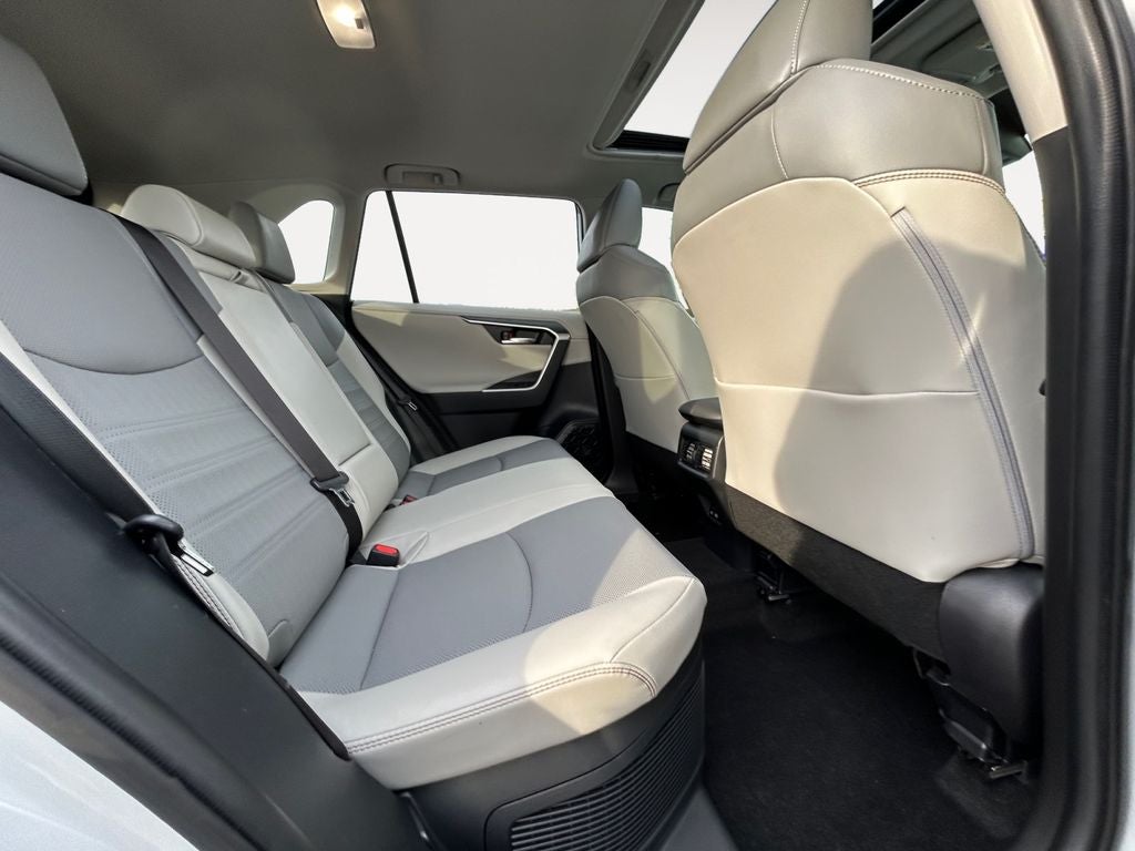 2023 Toyota RAV4 HYBRID Limited