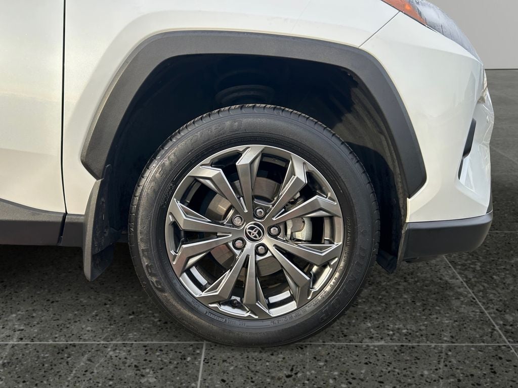 2023 Toyota RAV4 HYBRID Limited