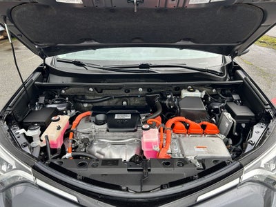 2017 Toyota RAV4 HYBRID Limited