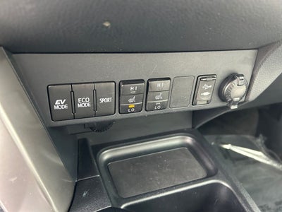 2017 Toyota RAV4 HYBRID Limited