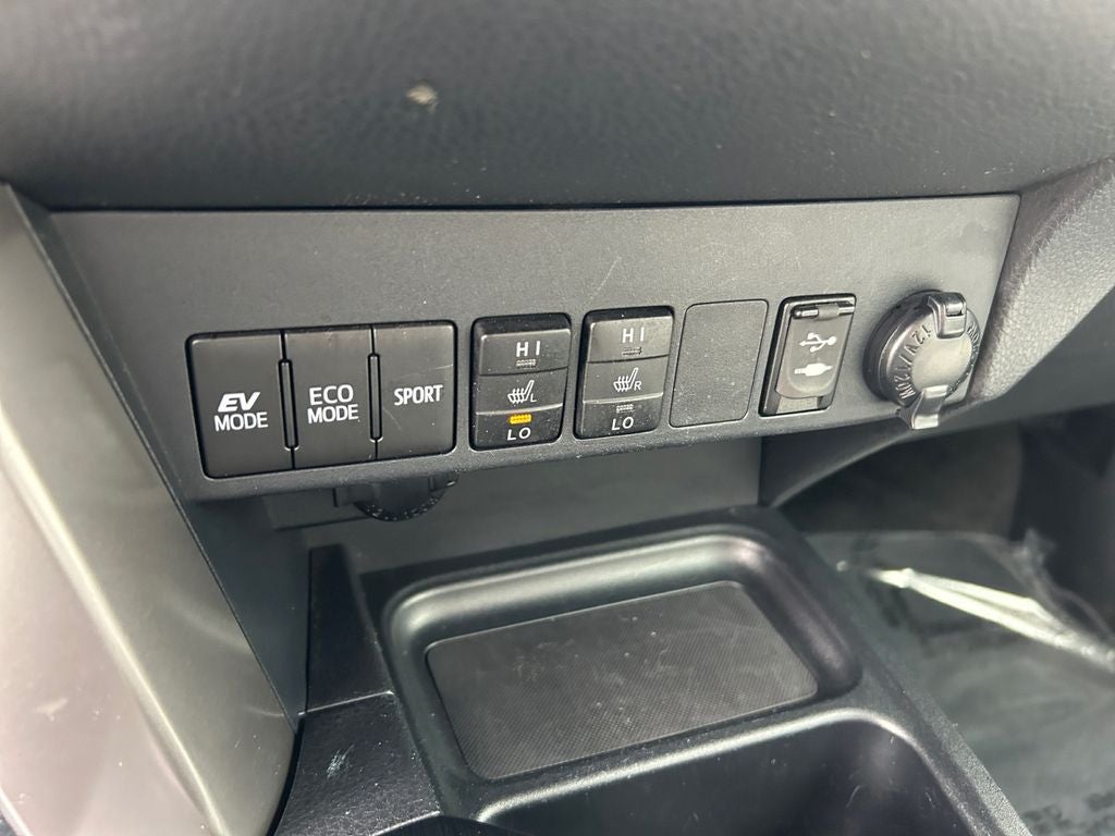 2017 Toyota RAV4 HYBRID Limited