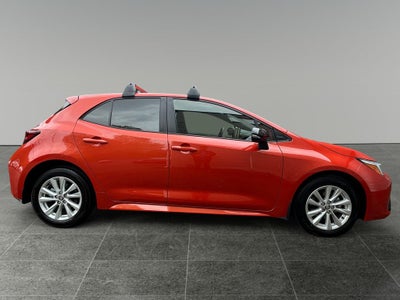 2026 Toyota COROLLA HATCHBACK SE