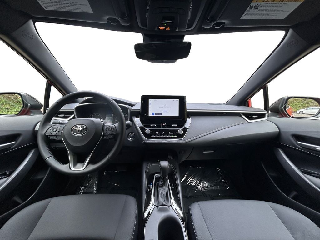 2026 Toyota COROLLA HATCHBACK SE