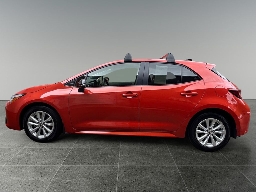 2026 Toyota COROLLA HATCHBACK SE
