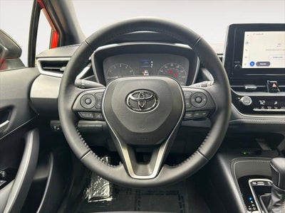 2026 Toyota COROLLA HATCHBACK SE