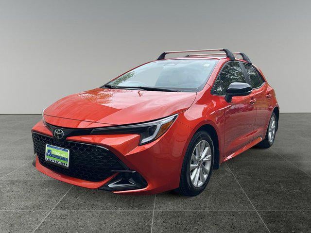 2026 Toyota COROLLA HATCHBACK SE