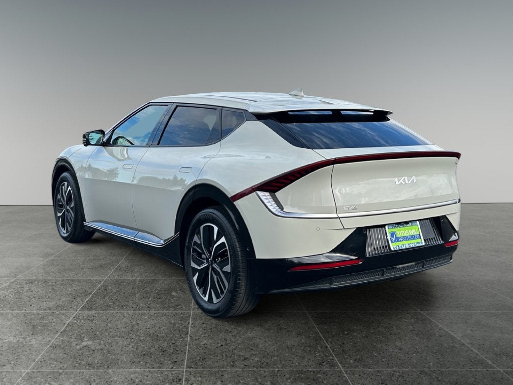 2023 Kia EV6 Wind