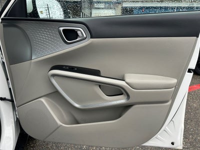 2025 Kia Soul LX