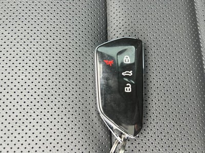 2025 Volkswagen GTI 2.0T SE