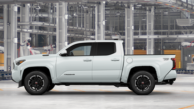 2026 Toyota Tacoma i-FORCE MAX TRD Sport i-FORCE MAX