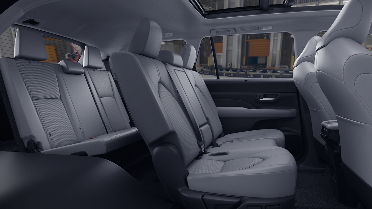 2026 Toyota Grand Highlander Hybrid Hybrid XLE