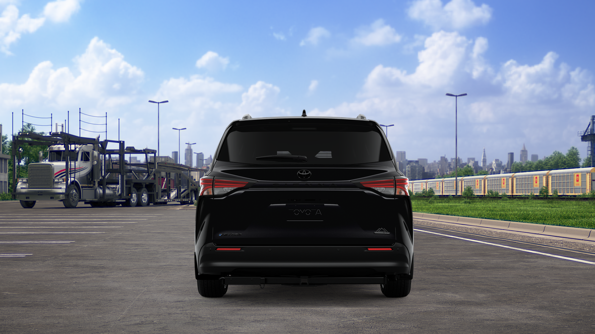 2026 Toyota Sienna Woodland Edition 7 Passenger