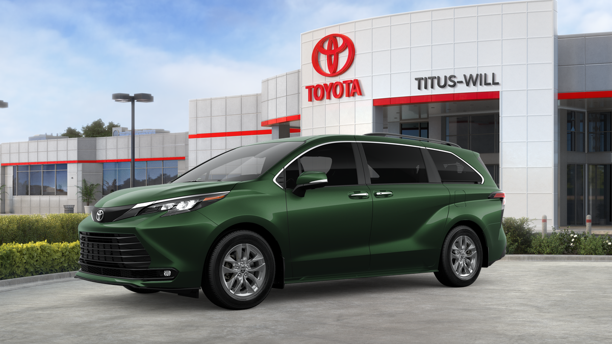 2026 Toyota Sienna XLE 7 Passenger
