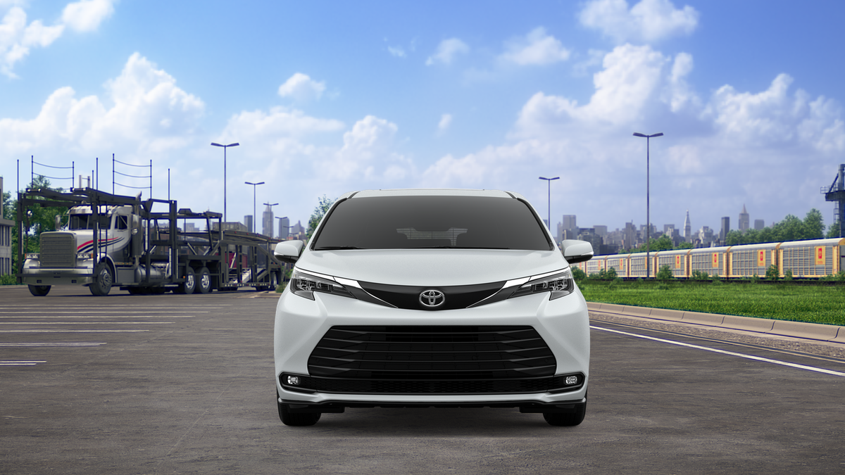 2026 Toyota Sienna XLE 7 Passenger