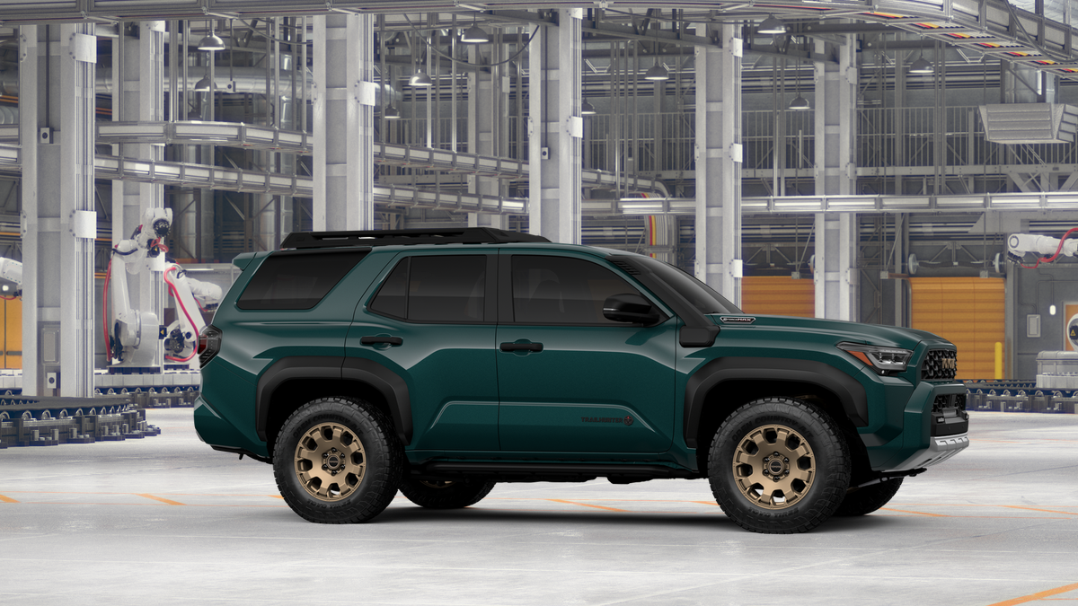 2026 Toyota 4Runner i-FORCE MAX Trailhunter