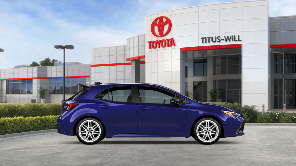 2026 Toyota Corolla Hatchback SE