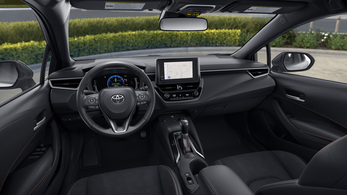 2026 Toyota Corolla Hatchback SE