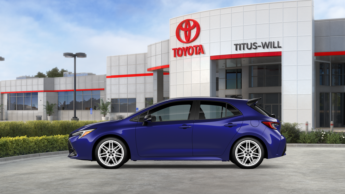 2026 Toyota Corolla Hatchback SE