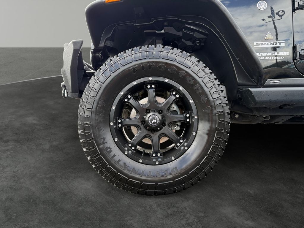 2016 Jeep Wrangler Unlimited Sport *Lifted*