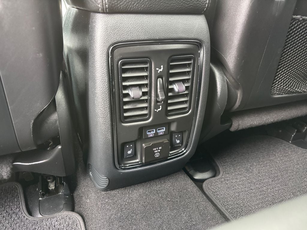 2020 Jeep Grand Cherokee Summit