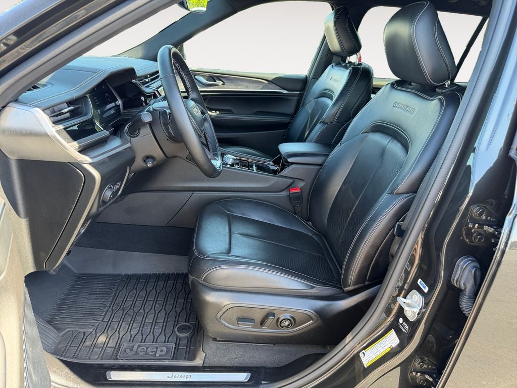 2022 Jeep Grand Cherokee L Overland