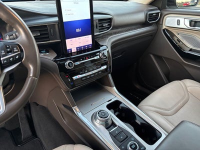 2022 Ford Explorer Platinum