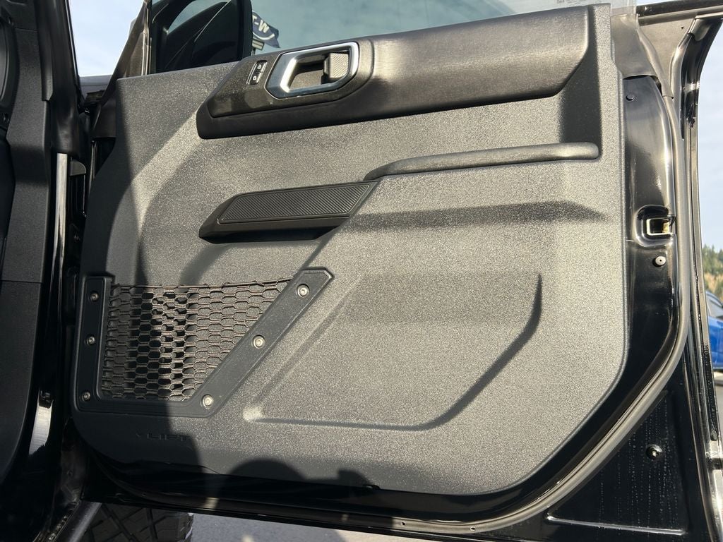 2025 Ford Bronco Badlands Lifted W/ Wheel & Tire Package