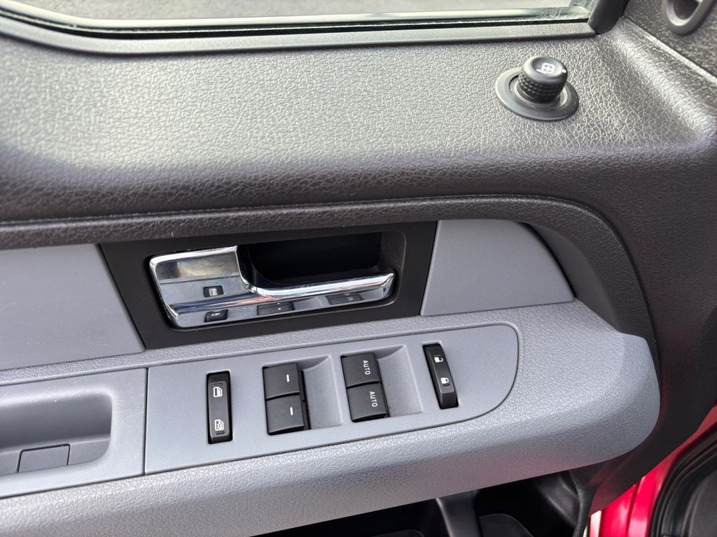 2012 Ford F-150 XLT 1-OWNER