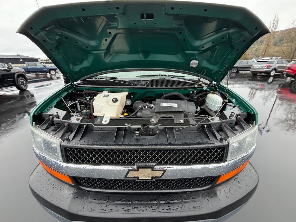 2007 Chevrolet Express Van G3500 Base