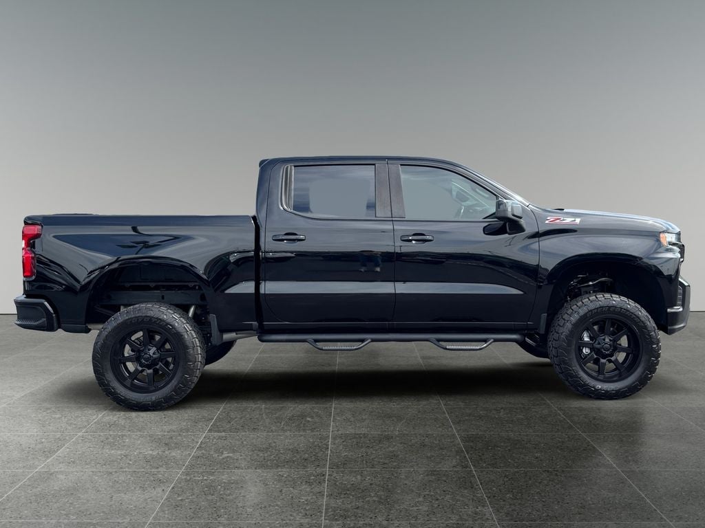 2022 Chevrolet Silverado 1500 LTD LT Trail Boss Lifted w/Wheel & Tire package