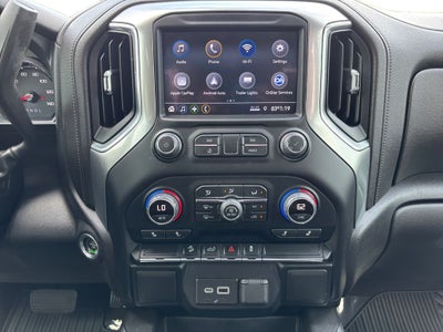 2022 Chevrolet Silverado 1500 LTD LT Trail Boss Lifted w/Wheel & Tire package