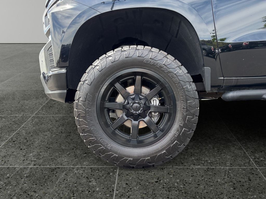 2022 Chevrolet Silverado 1500 LTD LT Trail Boss Lifted w/Wheel & Tire package
